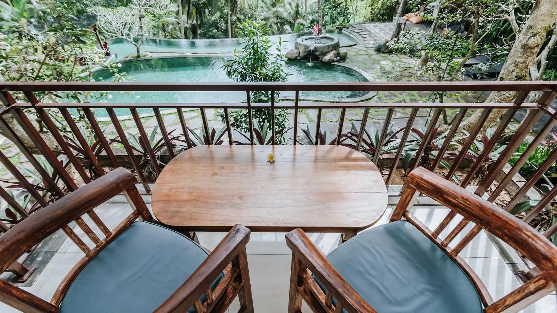 Bucu View Resort Ubud 4*,